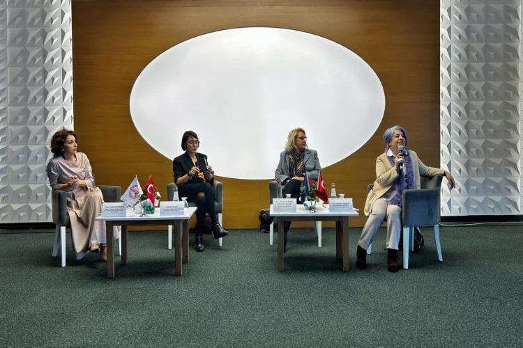 Tematik Kadın Forumu’nda “sanat ve kadın” tartışıldı