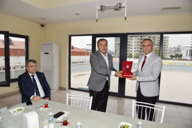 Karşıyaka Gençlik ve Spor Müdürü Musa Yelek uğurlandı