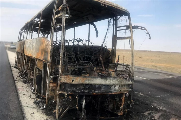 Suudi Arabistan'da feci kaza: Umrecileri taşıyan otobüs kaza yaptı