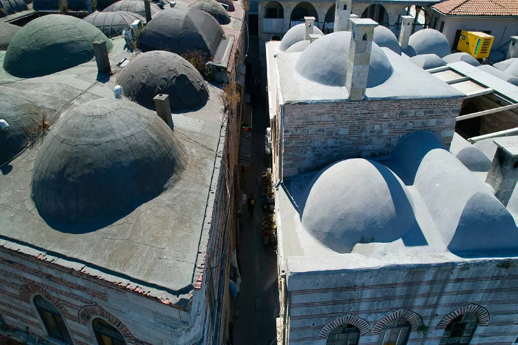 İstanbul’da 460 yıllık sokak havadan görüntülendi