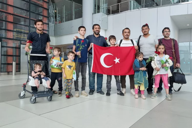 Sudan'dan üçüncü Türk kafile İstanbul’a geldi