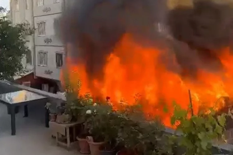 Gaziantep'te kafeteryada yangın çıktı