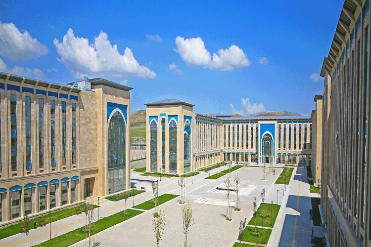 Ankara Yıldırım Beyazıt Üniversitesi 11 Araştırma Görevlisi ve Öğretim Görevlisi alıyor