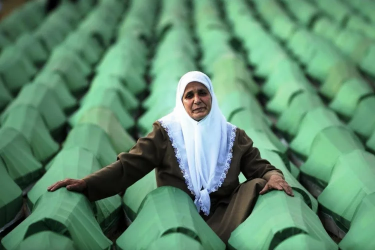 Srebrenitsa'da ne oldu? Srebrenitsa katliamı nedir?