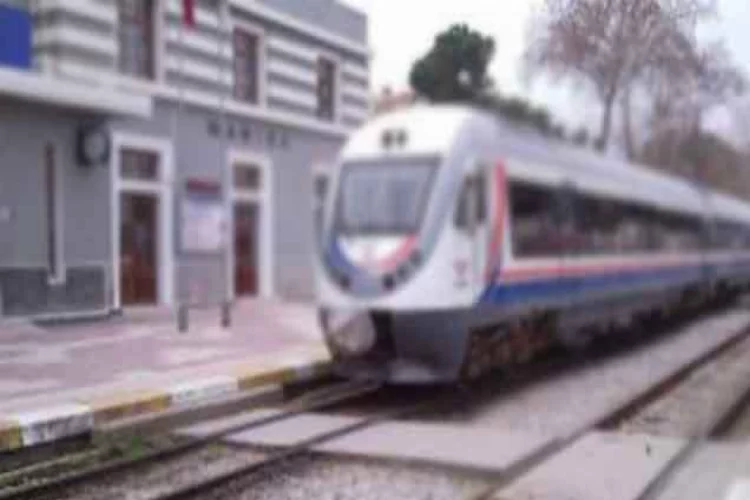 Manisa'da tren kazası can aldı: 1 ölü