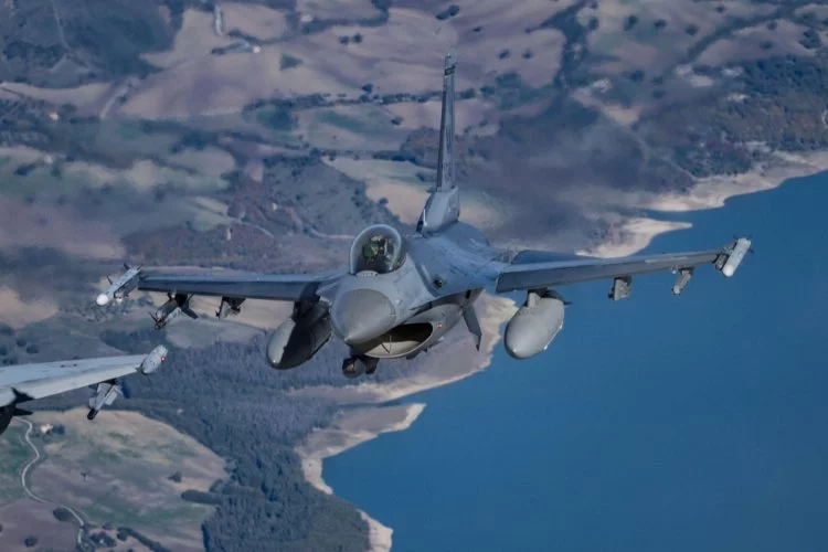 ABD duyurdu: Türkiye'ye F-16 savaş uçağı satacaklar