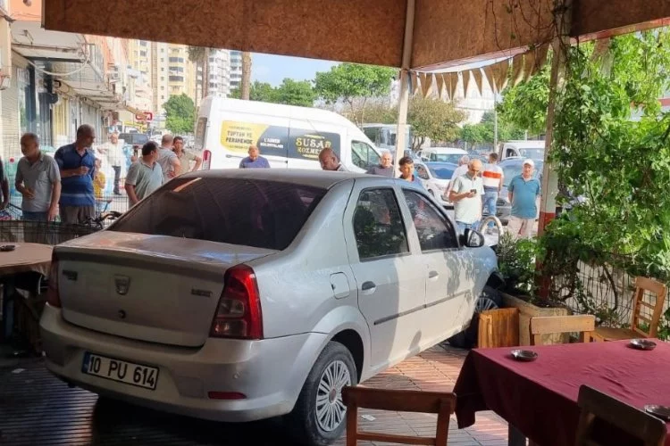 Adana’da feci kaza: Yaralılar var