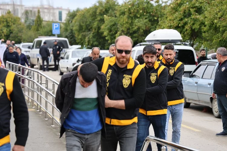 Adana’da silah kaçakçılarına ağır darbe