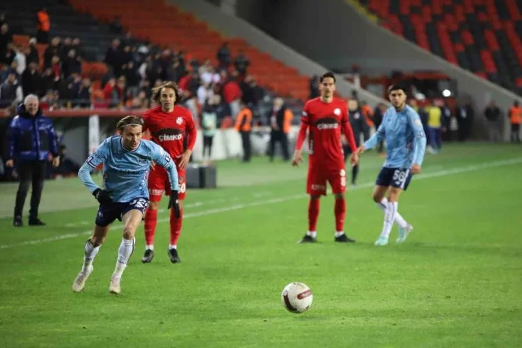 Adana Demirspor - Gaziantep FK maçı ne zaman, saat kaçta ve hangi kanalda?