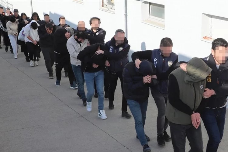 Adana merkezli "Sibergöz-23" operasyonlarında 74 zanlıya tutuklama
