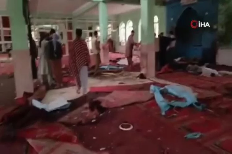 Afganistan'da camiye feci saldırı: Ölü ve yaralılar var