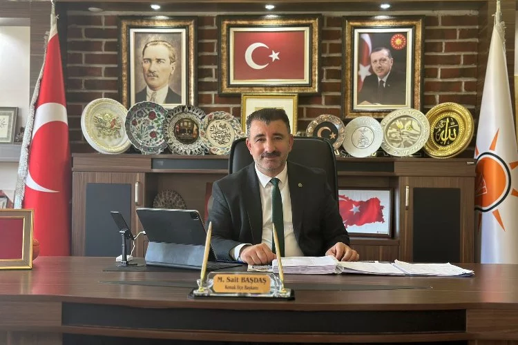 AK Konak’tan Başkan Mutlu’ya çağrı: Konak Belediyesi’nin borç pankartını asın