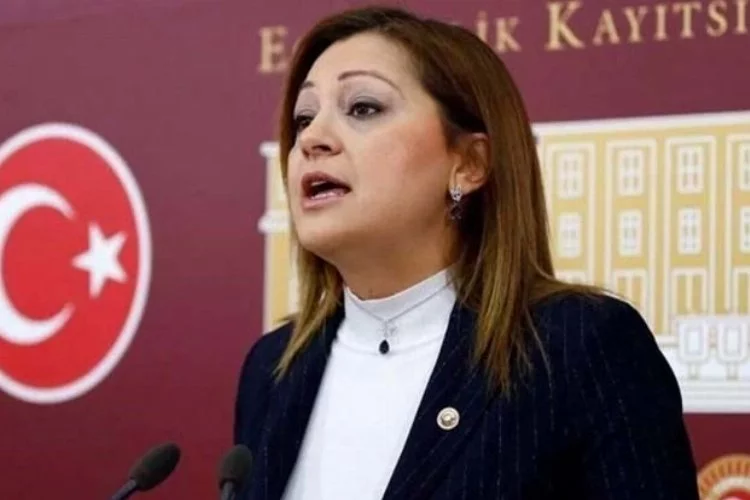 AK Parti’den CHP’ye geçmişti : Afyonkarahisar Belediyesi’nde böcek skandalı!
