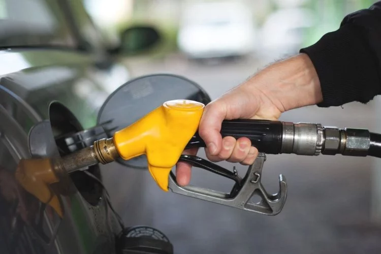 Akaryakıt fiyatlarına bayram güncellemesi! Motorin, benzin, LPG alacaklar dikkat!