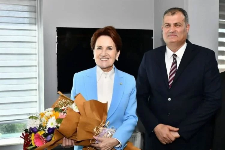 Akşener Tire kararını duyurdu: Başkan Duran İYİ Parti’den aday oldu
