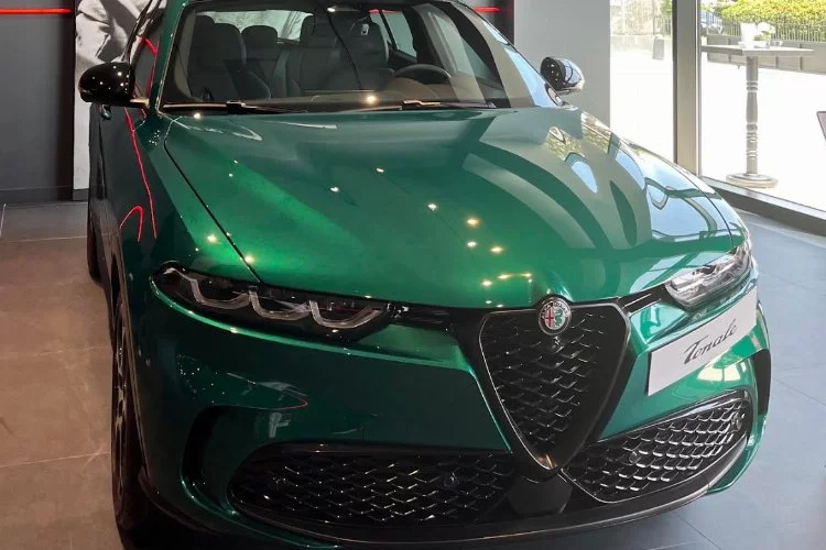 Alfa Romeo ve Jeep’in yeni bayiliği İzmir’de açıldı