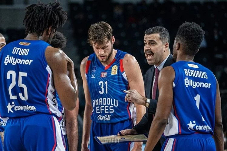Anadolu Efes deplasmanda Valencia Basket ile karşılaşacak