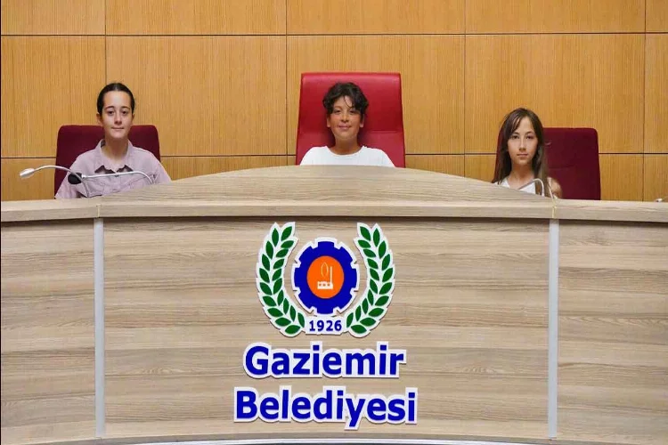 Gaziemir Çocuk Meclisi'nin yeni dönemi başladı