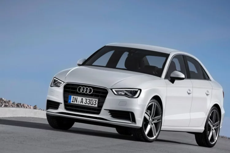 Audi marka "8V" tipli araç icradan satılık
