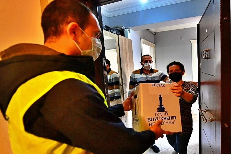 İzmir'de çölyak ve fenilketönüri hastalarına 4 bin 500 gıda paketi
