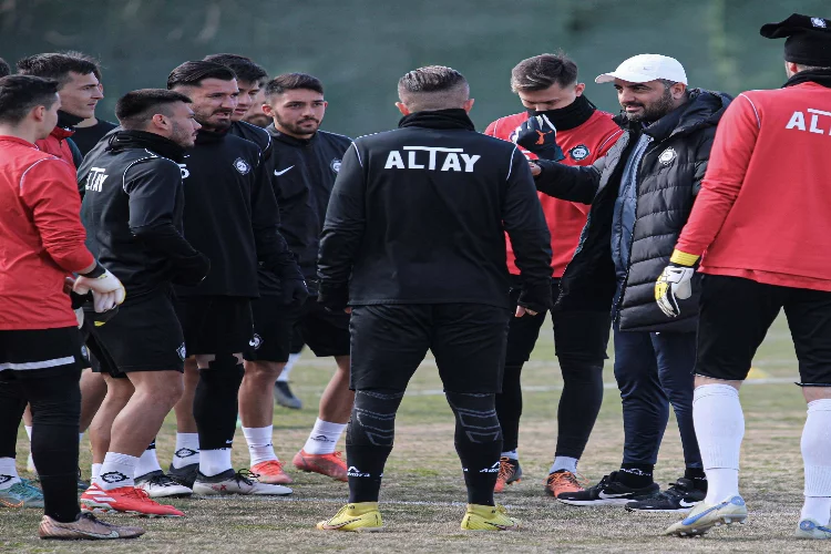 Altay'ın kritik Adanaspor sınavı