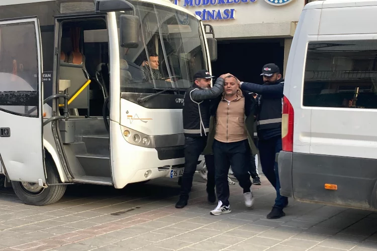 İzmir'de alabora operasyonunda 24 tutuklama