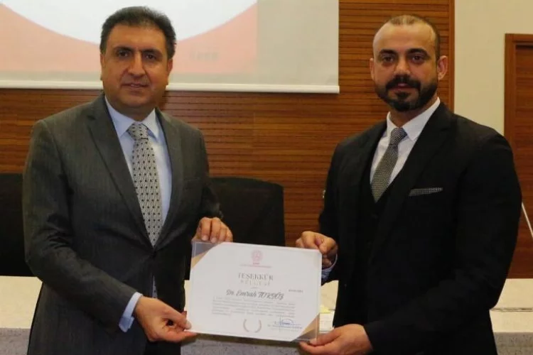 İzmir İl Milli Eğitim'den deprem bölgesine giden öğretmenlere sertifika