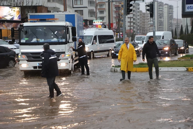 Diyarbakır'a 3 günde 1 aylık yağış düştü