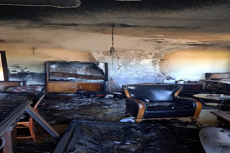 Muğla'da yangın: Klima evi küle çevirdi