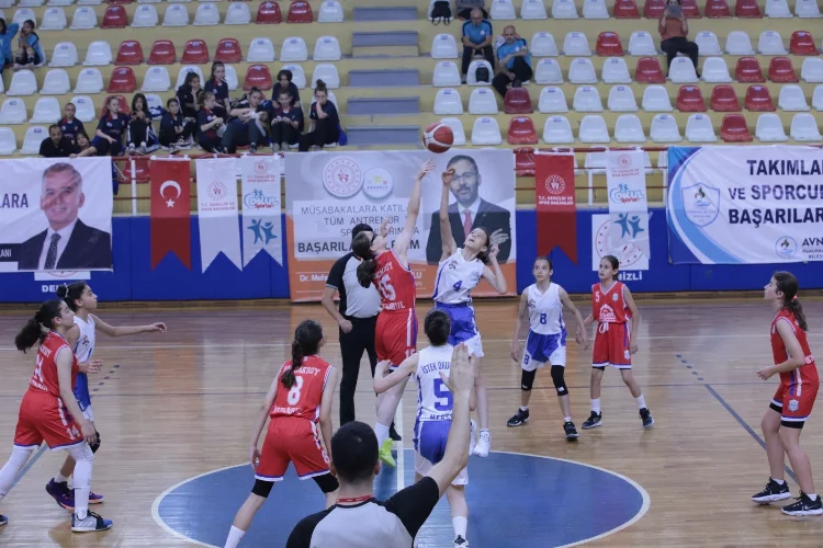Basketbol bölgesel maçları Denizli’de yapılacak