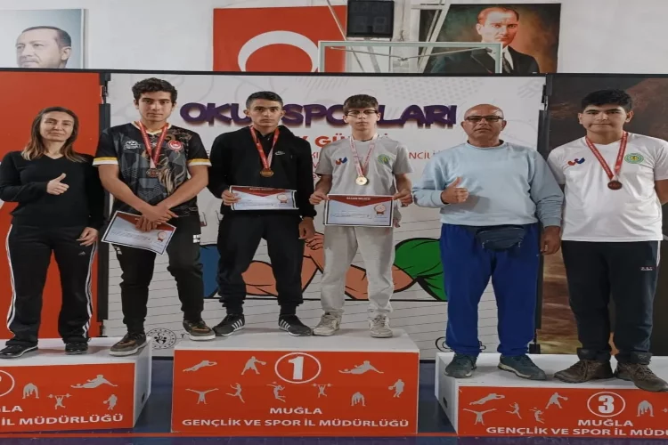 Aydınlı öğrenciler Türkiye finallerine katılıyor
