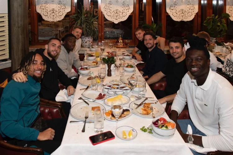 Galatasaray iftar yemeğinde bir araya geldi