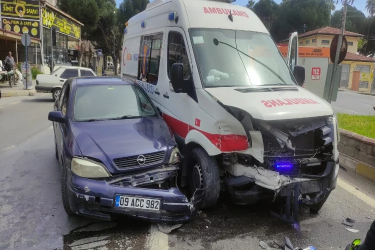 Aydın'da ambulans kazası: 1 yaralı