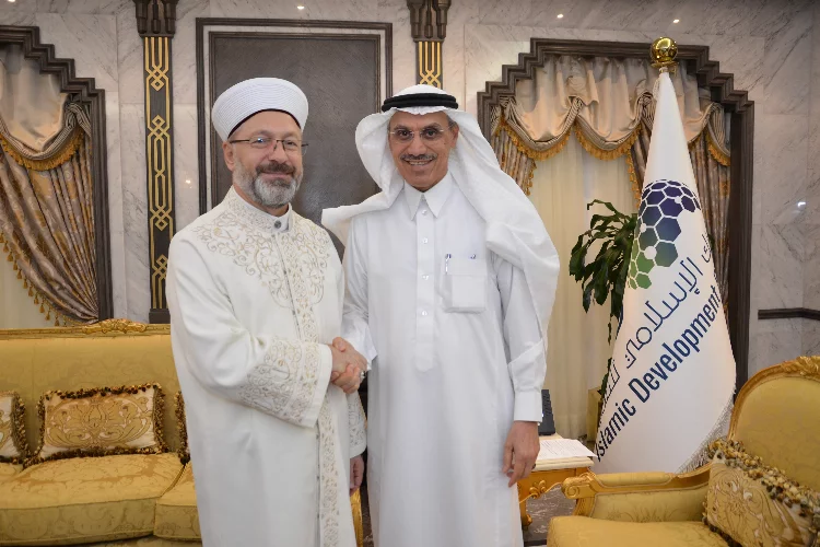 Diyanet İşleri Başkanı Erbaş, Al Jasser ile görüştü