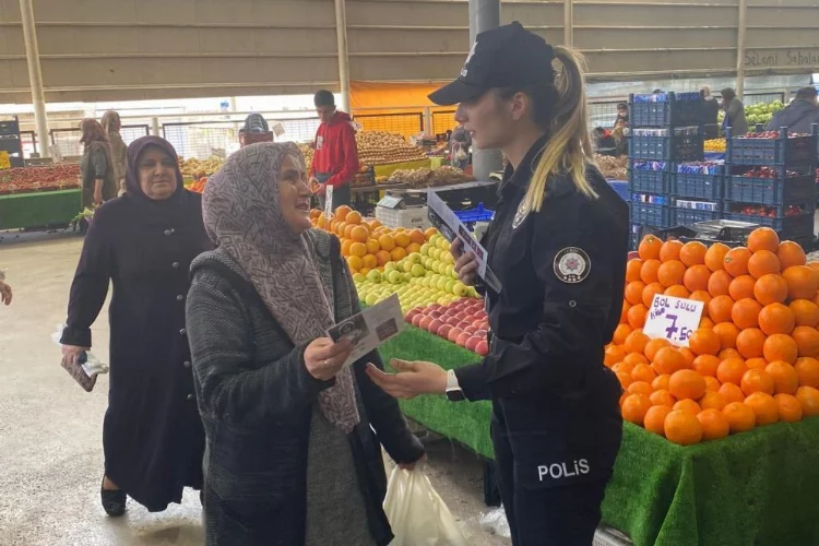 İzmir polisi’nden vatandaşlara bilgilendirme