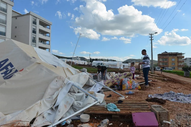 Hortum felaketini yaşayan vatandaşlar: "Adeta ölümü bekledik"