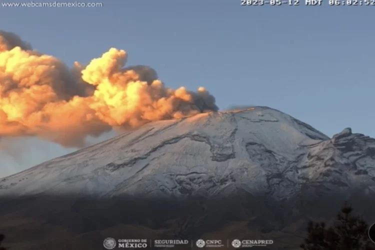 Popocatepetl Yanardağı’nda şiddetli patlama