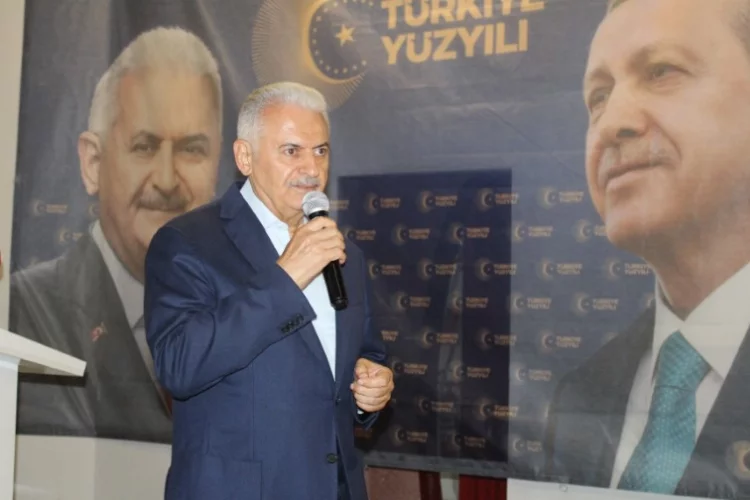 AK Partili Yıldırım İzmir’de konuştu