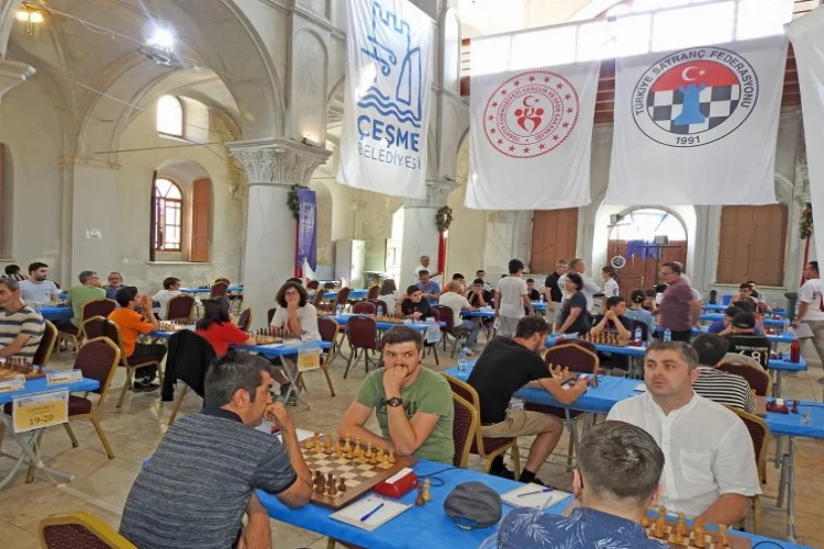 Çeşme Uluslararası Açık Satranç Turnuvası başladı