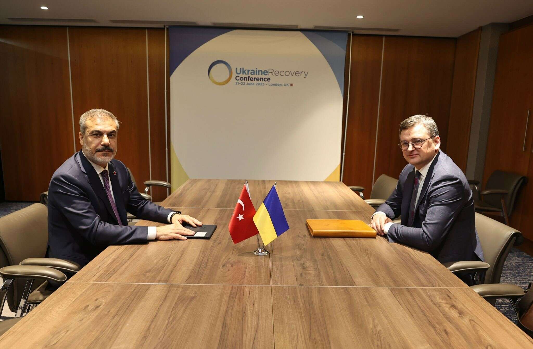 Ukrayna Dışişleri Bakanı Dmitro Kuleba ve Hakan Fidan