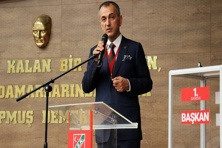 Karşıyaka'nın Başkanı Azat Yeşil'den Stadyum müjdesi