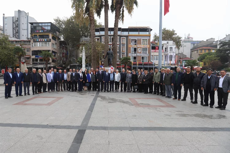 Bandırma'da Muhtarlar Günü dolayısıyla tören düzenlendi