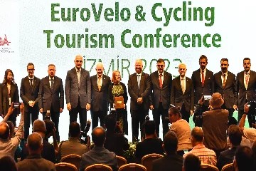 Avrupa’nın bisikletçileri İzmir’de buluştu