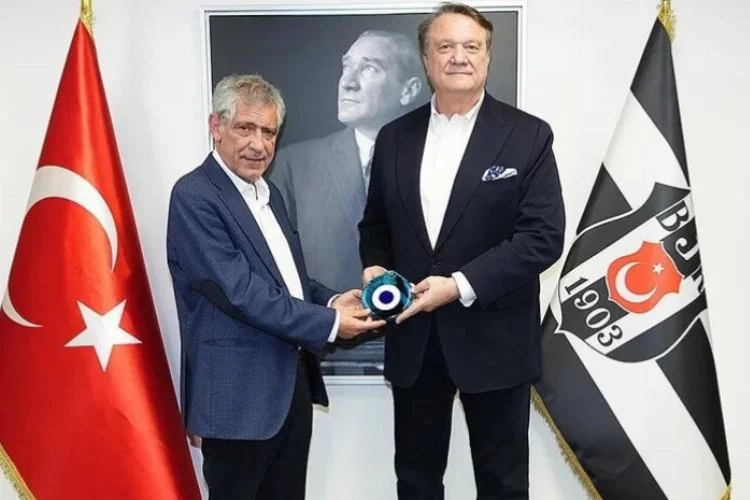 Beşiktaş Başkanı Arat, Fernando Santos ile vedalaştı