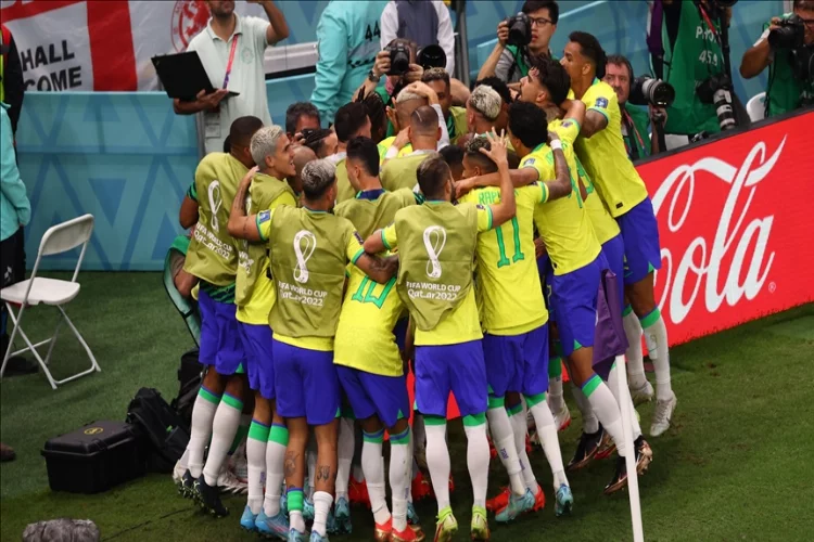 Brezilya turnuvaya galibiyetle başladı