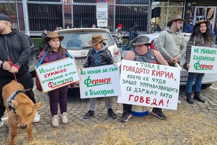 Bulgaristan'da çiftçiler protesto düzenledi