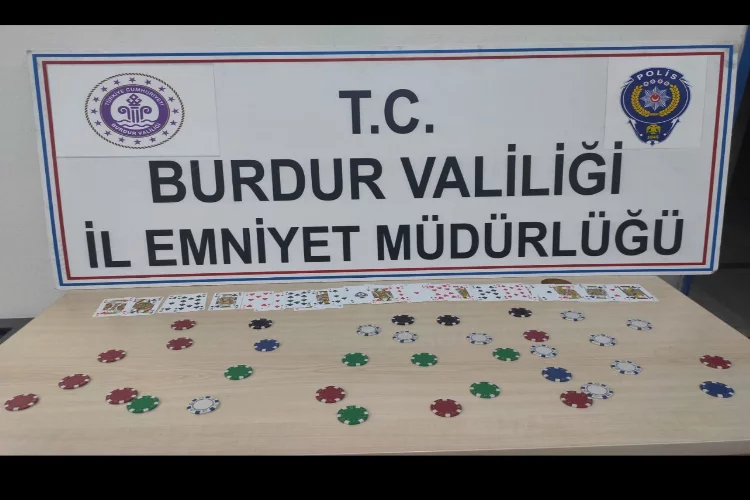 Burdur'da kumar oynayanlara para cezası