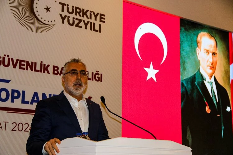 Çalışma ve Sosyal Güvenlik Bakanı Işıkhan: Türkiye Yüzyıl’ında emeğin ve istihdamın öncüsü olacağız