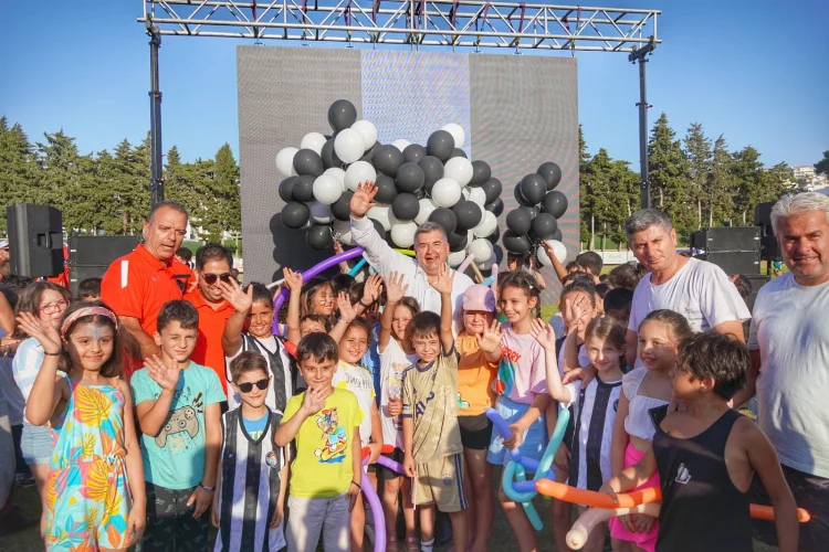 Çeşme Belediyespor Yaz Spor Okullarına rekor katılım