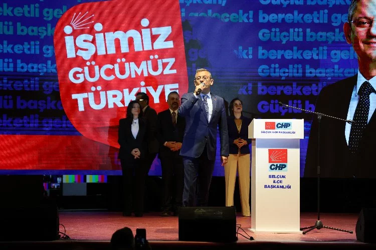 CHP Genel Başkanı Özel Selçuk’ta: Herkesi Türkiye İttifakı’nda birleşmeye davet ediyorum
